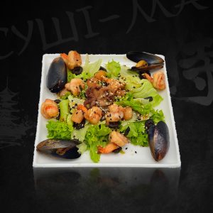 Замовити салат з морепродуктами